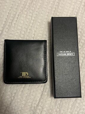 Taylor Swift TTPD Note and Pen Set